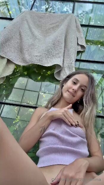 Emma leaked private photo uncensored HD quality