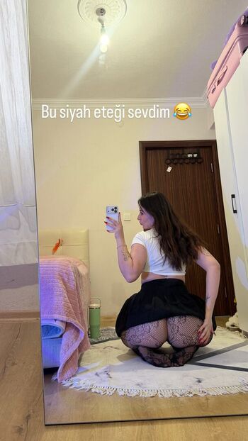 Itsmenazli page leaked private photo uncensored HD quality