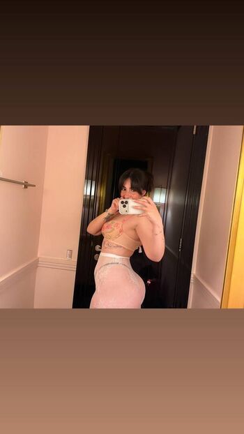 Itsmenazli leaked private photo uncensored HD quality