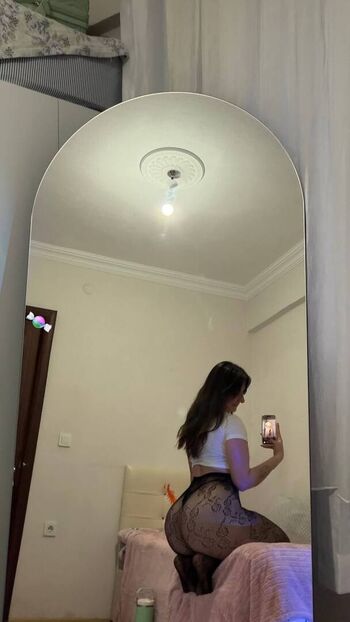 Itsmenazli leaked private photo uncensored HD quality