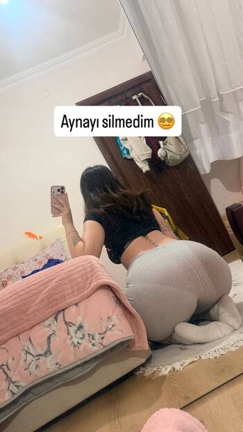 Itsmenazli leaked private photo uncensored HD quality
