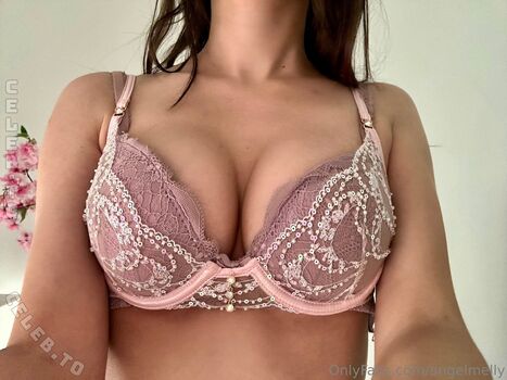 Angelmelly  page leaked private photo uncensored HD quality