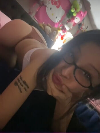 Bunnisplaytime page leaked private photo uncensored HD quality