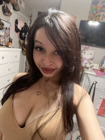 Bunnisplaytime page leaked private photo uncensored HD quality