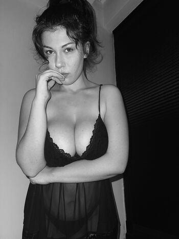 Cansu akal leaked private photo uncensored HD quality