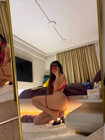 Ece ronay  page leaked private photo uncensored HD quality