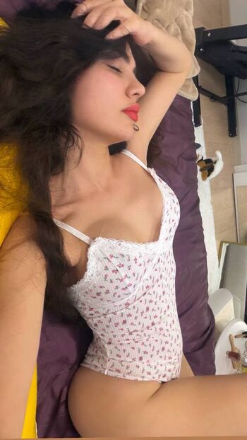 Ece ronay leaked private photo uncensored HD quality