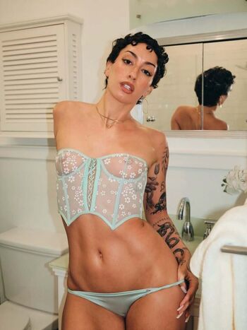 Gianna evelyn leaked private photo uncensored HD quality