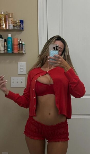 Hadelinemope  page leaked private photo uncensored HD quality