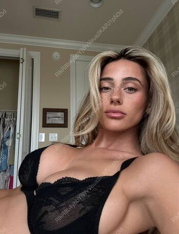 Hadelinemope leaked private photo uncensored HD quality