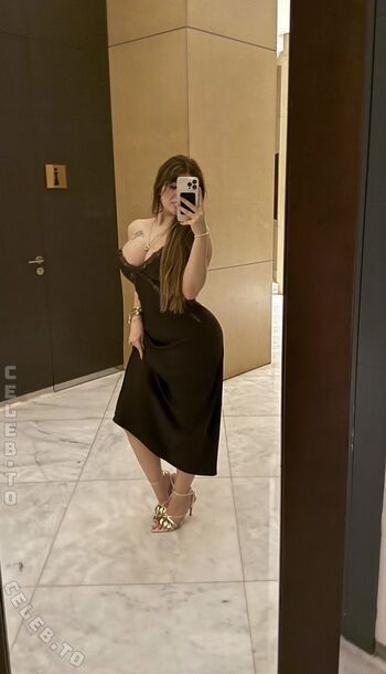 Hellodespina leaked private photo uncensored HD quality