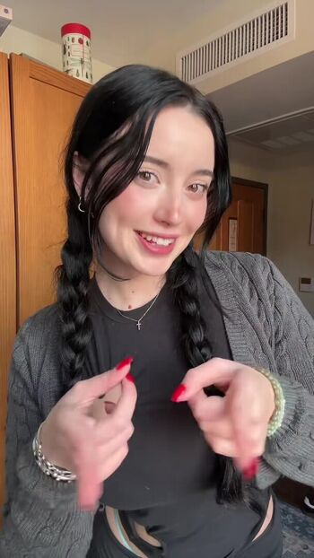 Hotblockchain emily cocea cryptobaddie leaked private photo uncensored HD quality