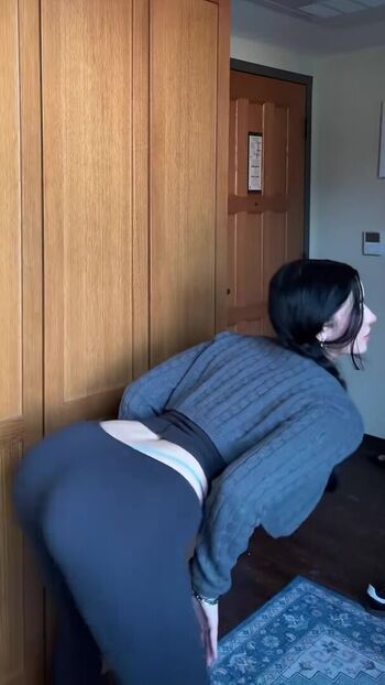 Hotblockchain emily cocea cryptobaddie leaked private photo uncensored HD quality