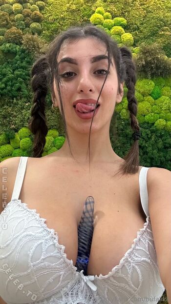 Ika dauria  page leaked private photo uncensored HD quality