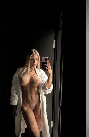 Katharina amalia  page leaked private photo uncensored HD quality