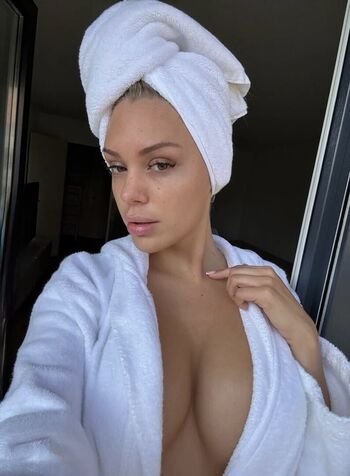 Katharina amalia  page leaked private photo uncensored HD quality
