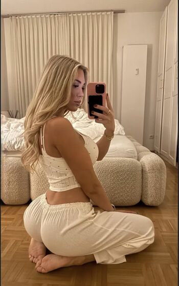 Katharina amalia  page leaked private photo uncensored HD quality