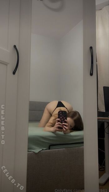 Lenischerries leaked private photo uncensored HD quality