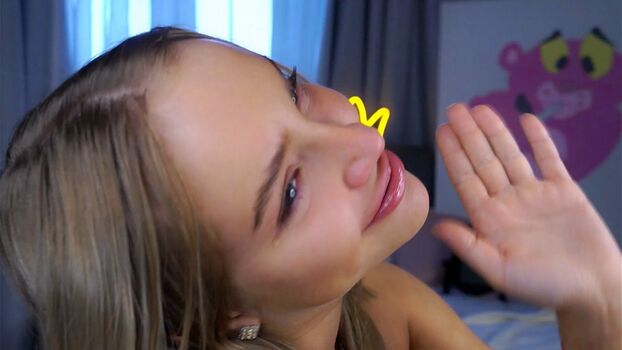 Lipswithsmileonthem leaked private photo uncensored HD quality