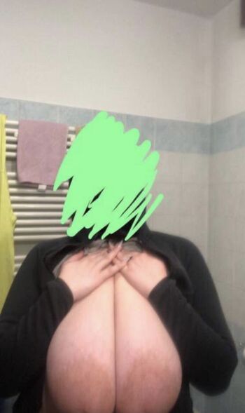 Mxmmytina leaked private photo uncensored HD quality