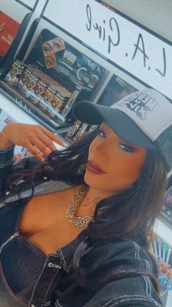 Sasha banks leaked private photo uncensored HD quality