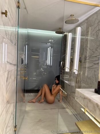 Vanessa rhd  page leaked private photo uncensored HD quality