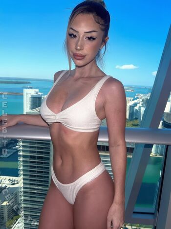 Vinamiledy leaked private photo uncensored HD quality