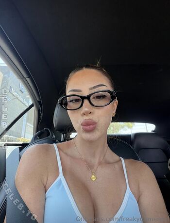 Vinamiledy leaked private photo uncensored HD quality