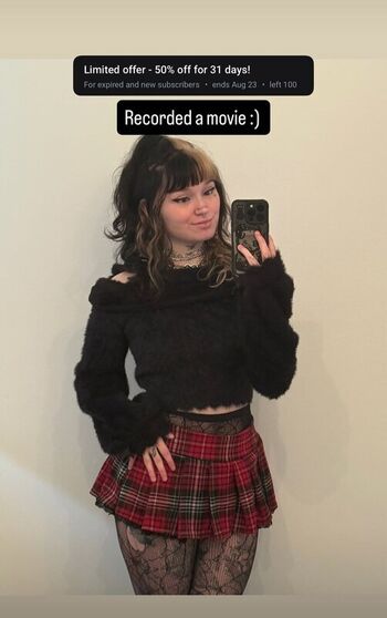 Violetisawallflower leaked private photo uncensored HD quality